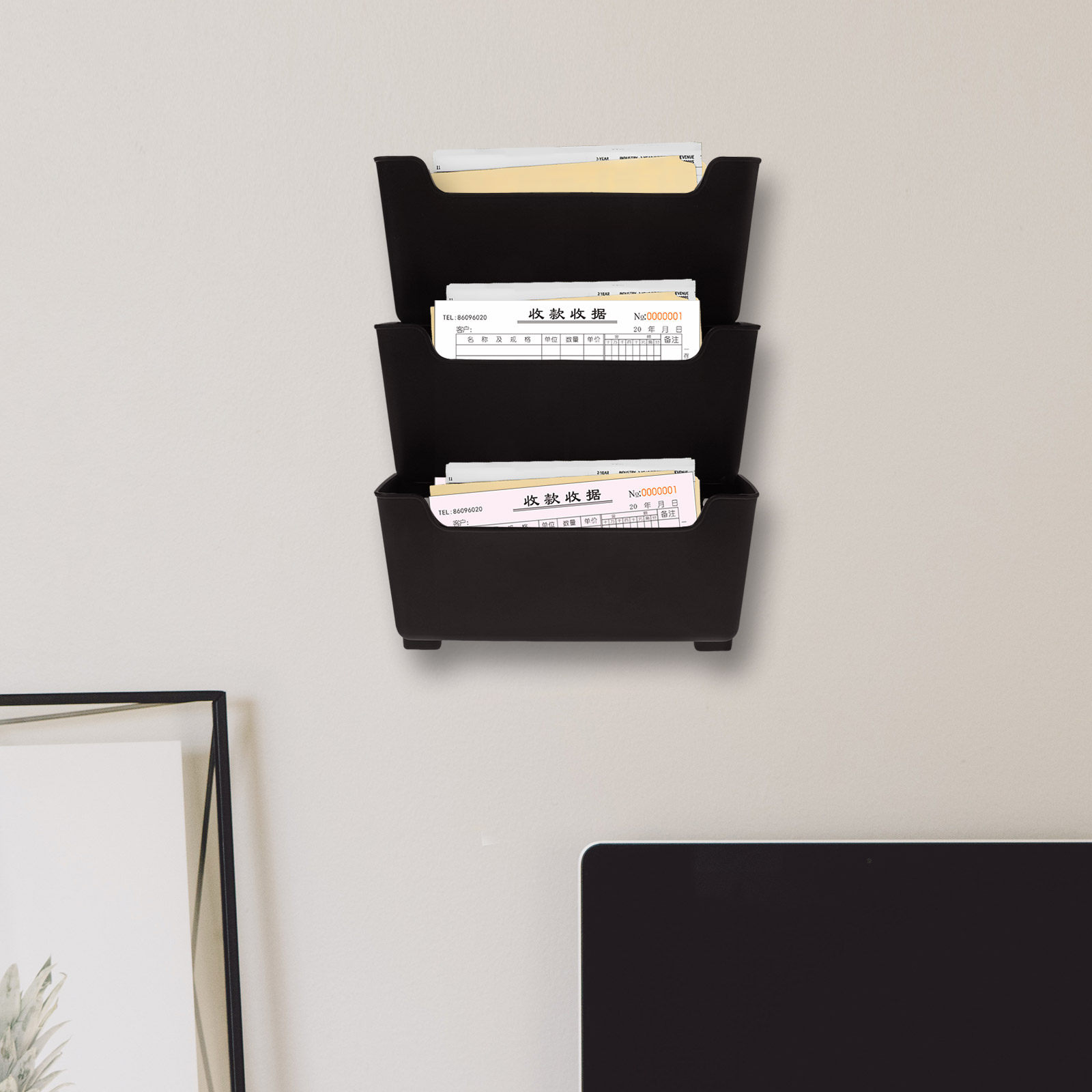 Magazine Holder Rack - 1個入り 壁掛けファイル整理ラック 透明プラスチック製 ハンギングホルダー 多機能 オフィス用
