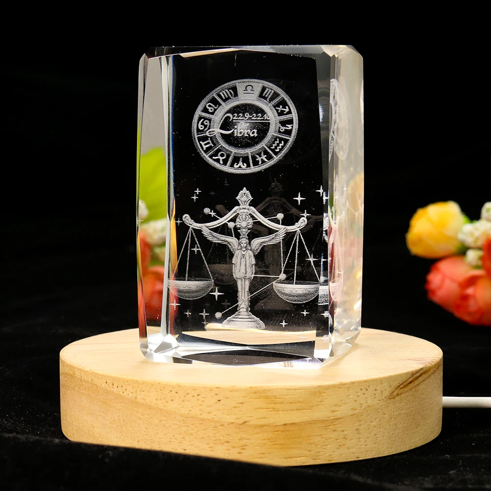 3D zodiacは、ベースの装飾、レーザー彫刻、プリズムガ - Paper Weight Crystal のレビューと価格